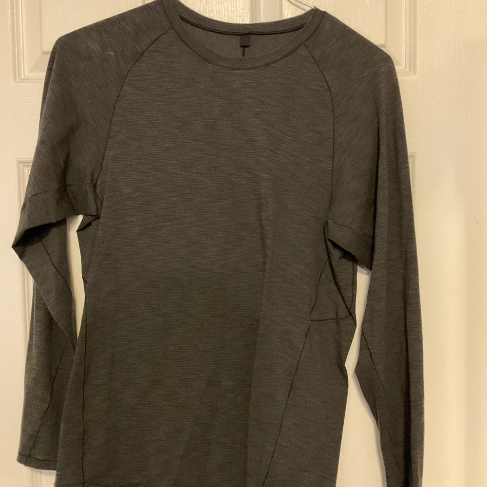Lululemon lab long sleeve shirt Gray